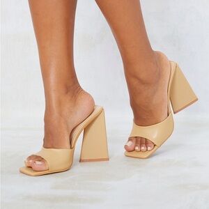 Camel Matte Triangle Block Heel Mules - Size 9